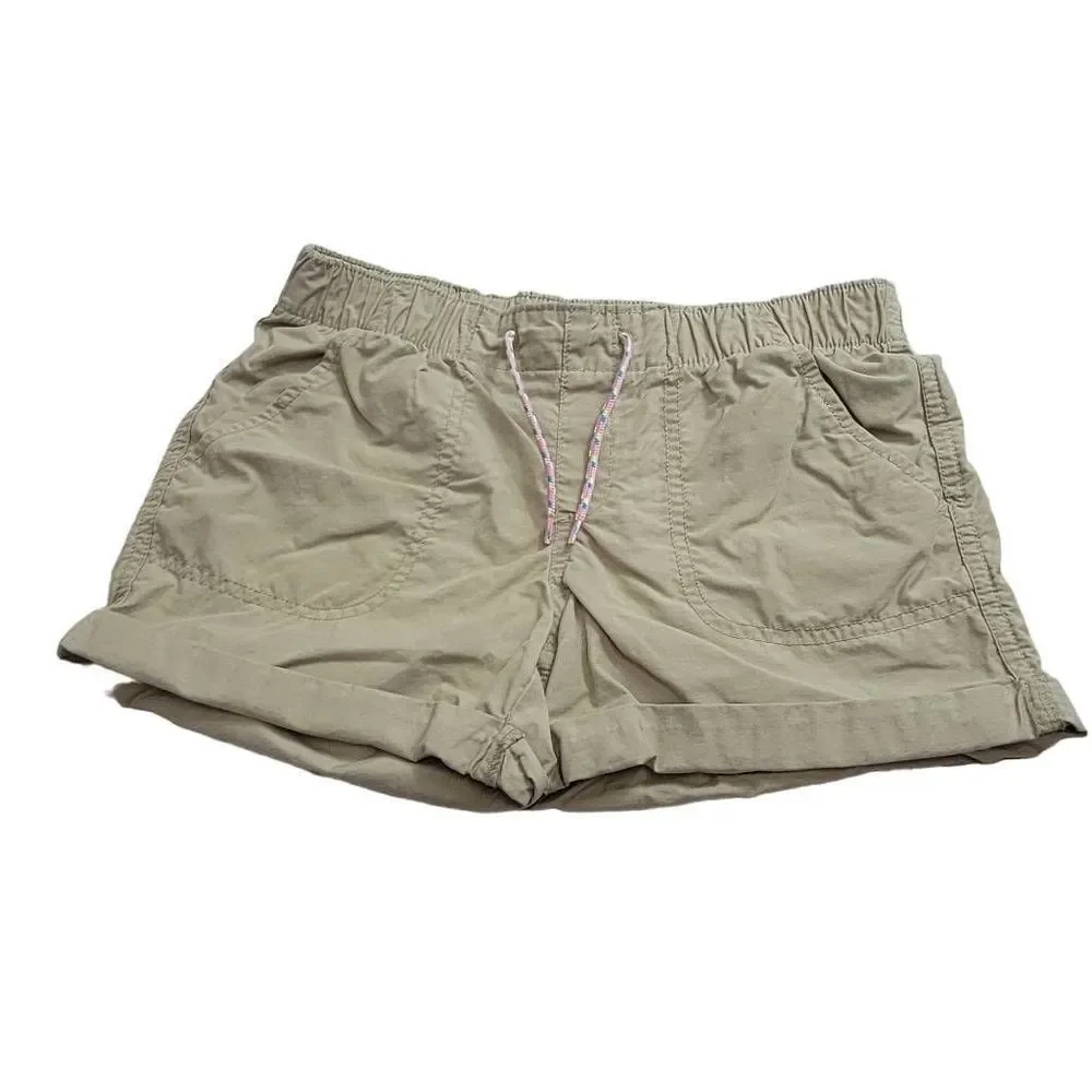 Old Navy khaki shorts L10/12